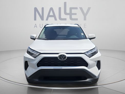 Certified 2025 Toyota RAV4 XLE FWD image 8