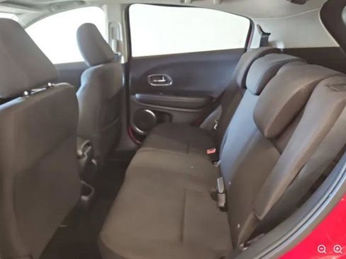 Used 2018 Honda HR-V EX image 9