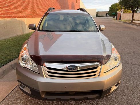 Used 2011 Subaru Outback 3.6R Premium w/ Sound Equipment Group 3A AWD/4WD image 5