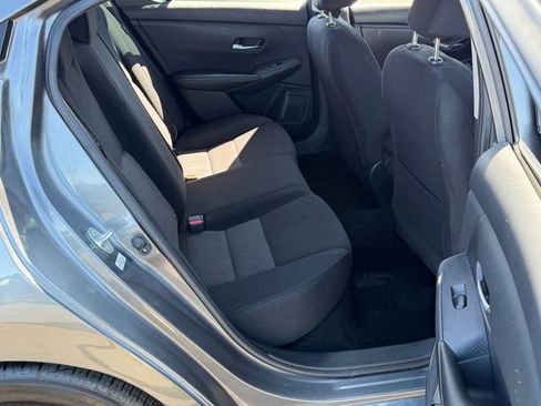 Certified 2023 Nissan Sentra SV FWD image 23