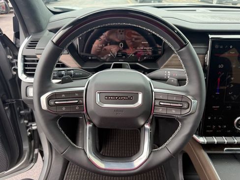 Used 2026 GMC Acadia Denali Ultimate AWD/4WD image 27