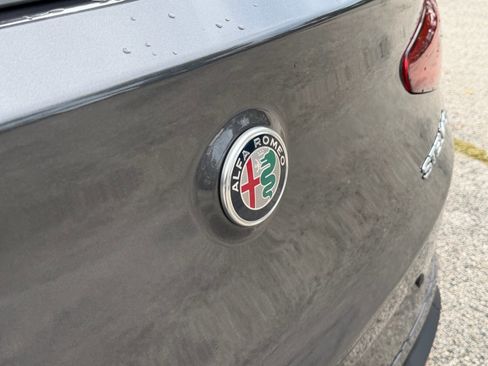 Used 2023 Alfa Romeo Stelvio Sprint RWD image 15