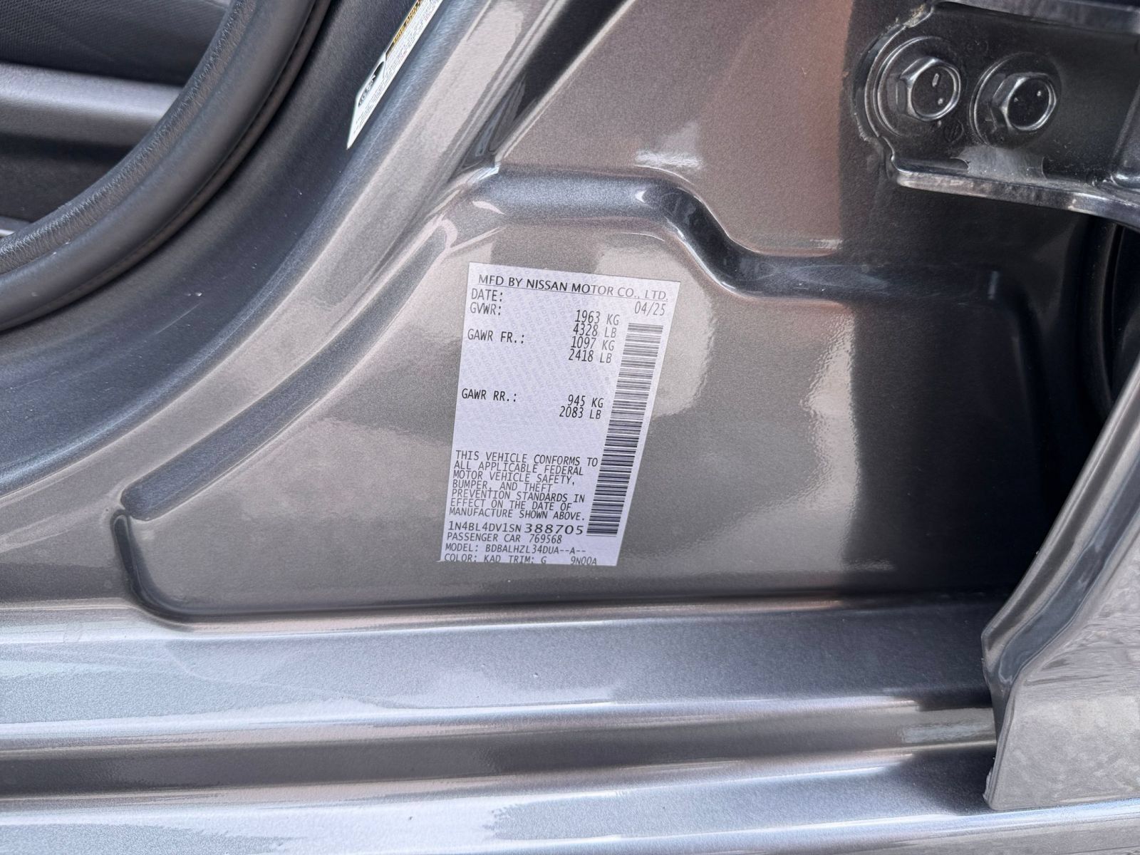 Used 2025 Nissan Altima 2.5 SV FWD image 22