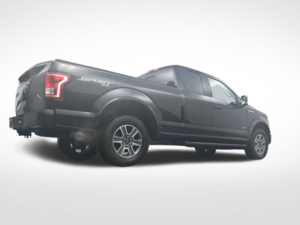 Used 2017 Ford F150 XLT w/ Equipment Group 302A Luxury AWD/4WD image 29