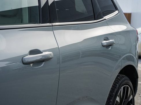 New 2026 Volvo XC60 B5 Ultra w/ Protection Package Premier image 17