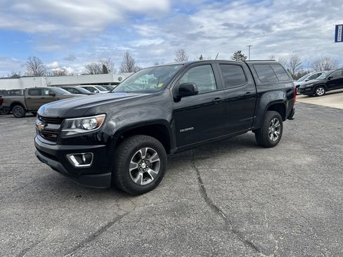 Used 2017 Chevrolet Colorado Z71 AWD/4WD image 22