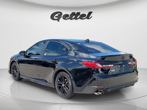 Certified 2026 Toyota Camry SE FWD image 7