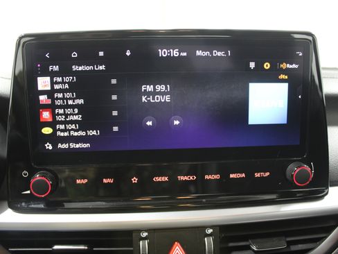 Used 2024 Kia Forte GT-Line image 14