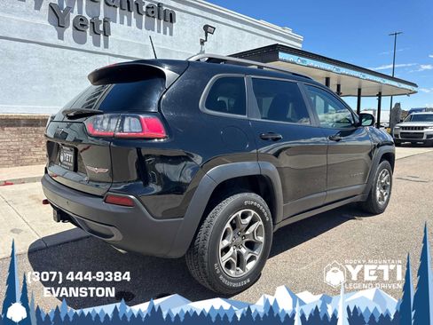 Used 2021 Jeep Cherokee Trailhawk w/ Premium Leather Package AWD/4WD image 3