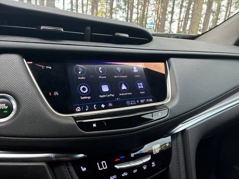 Used 2023 Cadillac XT5 Luxury FWD image 30