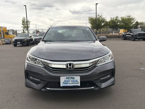 Used 2017 Honda Accord EX image 2