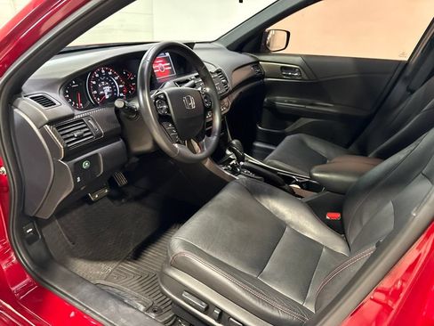 Used 2017 Honda Accord Sport Special Edition image 22