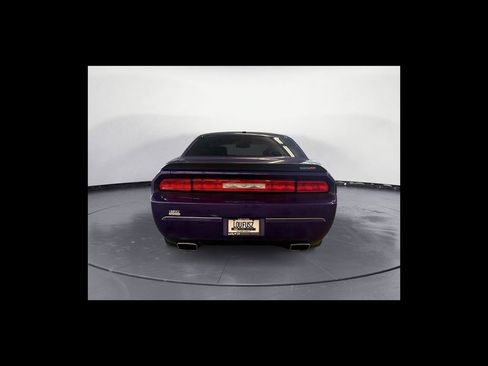 Used 2010 Dodge Challenger SRT8 w/ SRT Option Group II RWD image 5