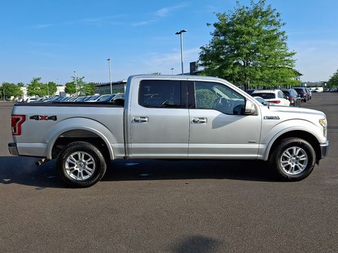 Used 2017 Ford F150 Lariat AWD/4WD image 7