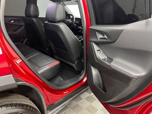 Used 2025 Chevrolet Equinox RS w/ Convenience Package III FWD image 35