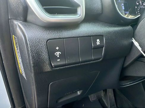 Used 2018 Kia Sportage LX image 24