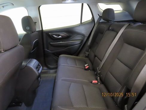 Used 2022 GMC Terrain SLE w/ Driver Convenience Package image 30