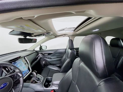 Certified 2025 Subaru Outback Limited image 12