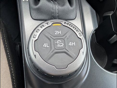 Used 2024 Ford Bronco Big Bend image 14