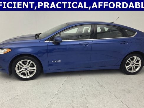 Used 2018 Ford Fusion S image 2
