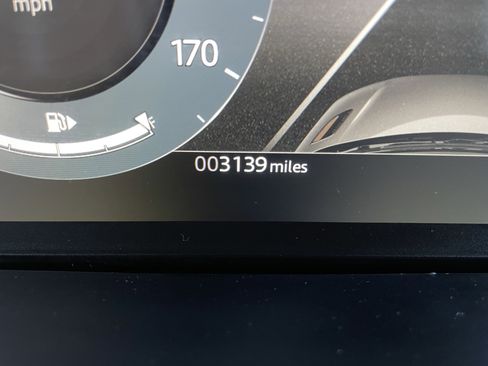 Certified 2026 Land Rover Range Rover Velar S AWD/4WD image 25