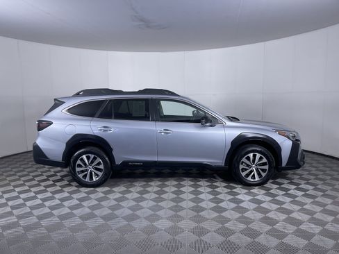 Certified 2023 Subaru Outback Premium AWD/4WD image 10