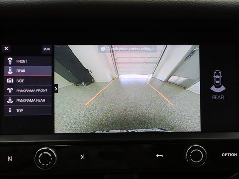 Used 2023 Porsche Macan S image 22