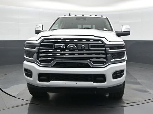 New 2026 RAM 2500 Limited AWD/4WD image 5