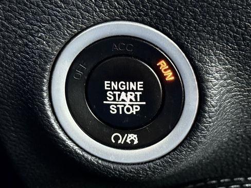 Used 2020 Dodge Challenger R/T Scat Pack w/ Shaker Package image 28