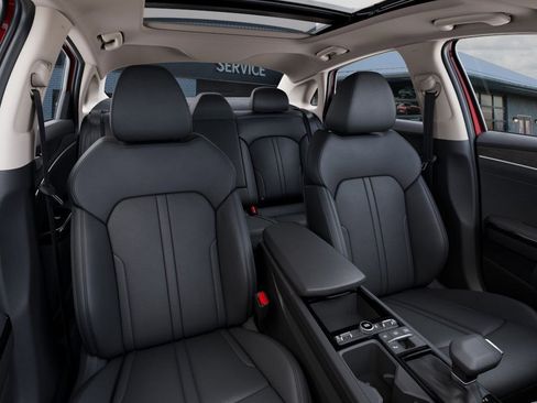 New 2025 Kia K5 EX image 15