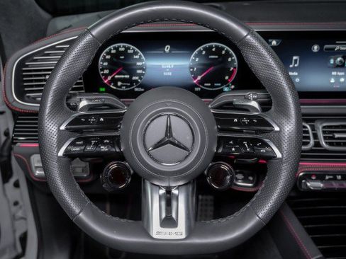 Used 2026 Mercedes-Benz GLE 63 AMG S image 21