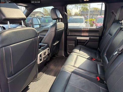 Used 2022 Ford F250 Lariat w/ Lariat Ultimate Package AWD/4WD image 11