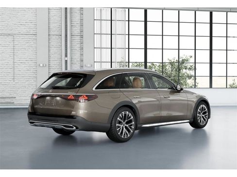 New 2026 Mercedes-Benz E 450 4MATIC All-Terrain Wagon image 21