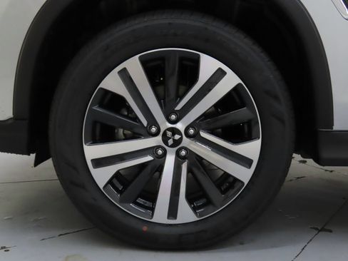 New 2025 Mitsubishi Outlander Sport SE AWD/4WD image 26