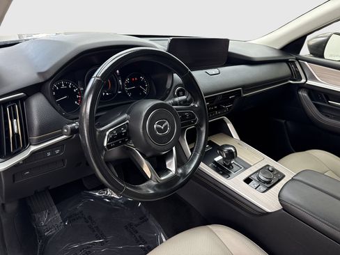 Used 2024 MAZDA CX-90 3.3 Turbo w/ Preferred Plus AWD/4WD image 18