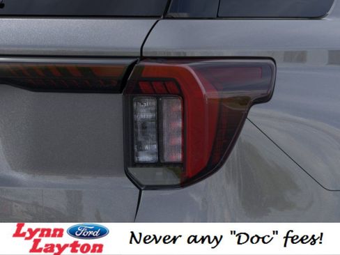 New 2026 Ford Explorer ST-Line w/ ST-Line Street Pack RWD image 21