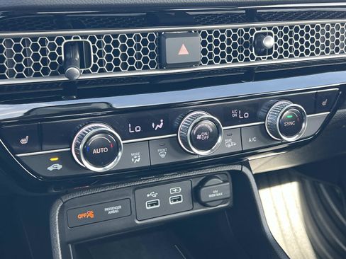 Certified 2024 Honda Civic Touring image 16