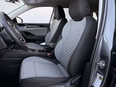 New 2026 Volkswagen Tiguan S image 21