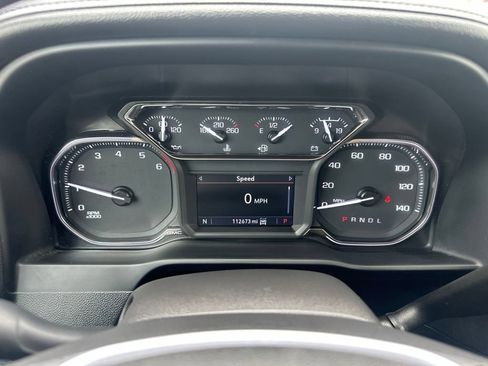 Used 2022 GMC Sierra 1500 SLT w/ X31 Off-Road Package AWD/4WD image 2