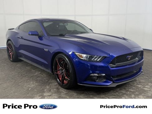 Used 2015 Ford Mustang GT Premium RWD image 1