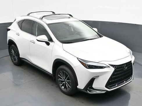 Used 2024 Lexus NX 250 FWD w/ Cold Area Package image 43