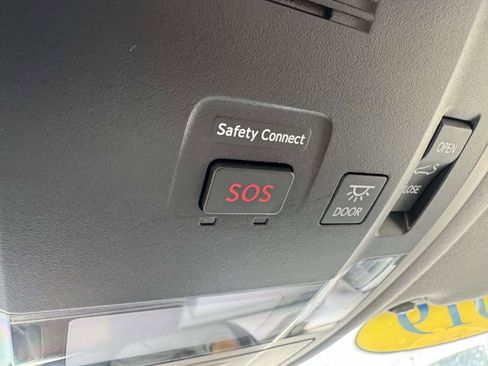 Used 2019 Lexus RX 350 AWD w/ Navigation Package image 37