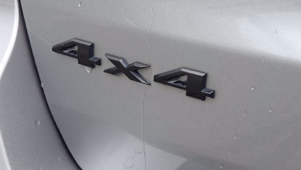 Used 2018 Jeep Grand Cherokee Altitude AWD/4WD image 24