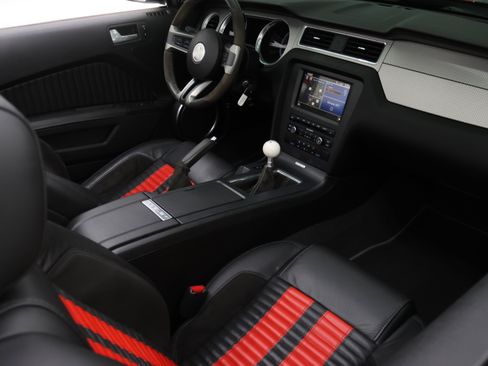 Used 2011 Ford Mustang Shelby GT500 w/ SVT Performance Pkg RWD image 63