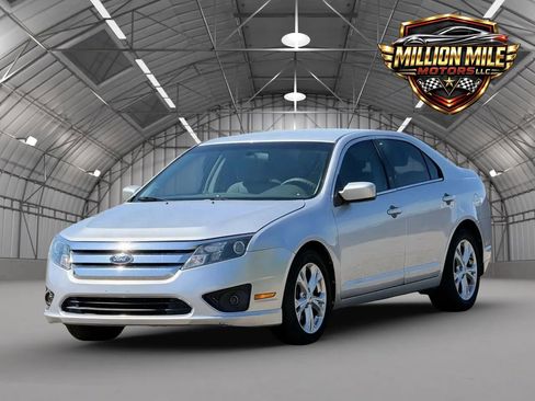 Used 2012 Ford Fusion SE FWD image 6