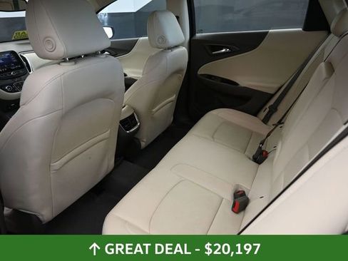 Used 2024 Chevrolet Malibu LT image 19