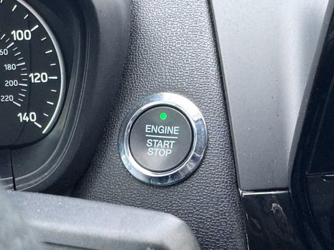 Used 2020 Ford EcoSport Titanium FWD image 8