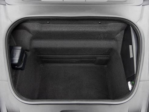 Certified 2025 Porsche 911 Carrera image 50