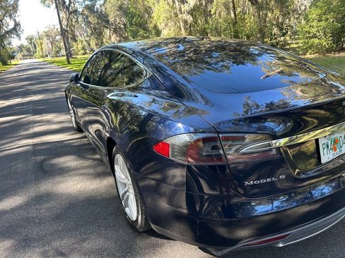 Used 2014 Tesla Model S 85 image 29