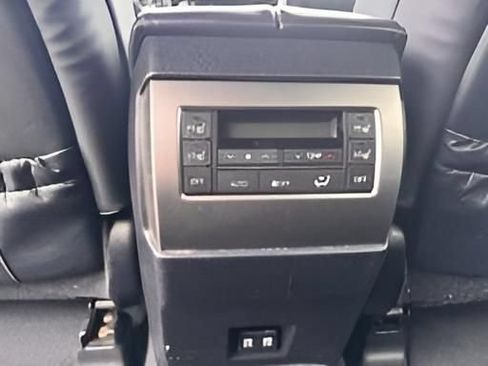 Used 2023 Lexus GX 460 Premium w/ Premium Package AWD/4WD image 28